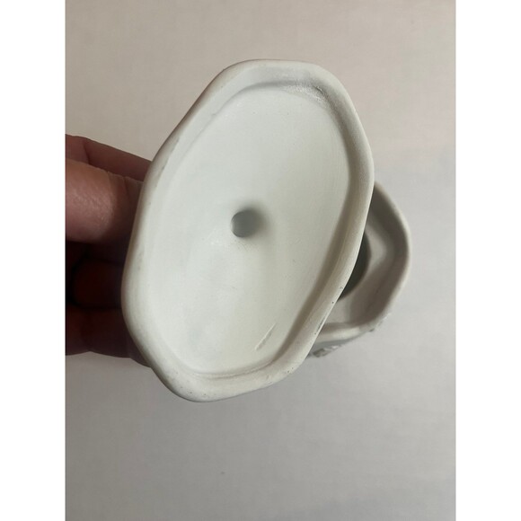 Set of 2 Andre Richard Bisque Trinket Dishes - Picture 5 of 10